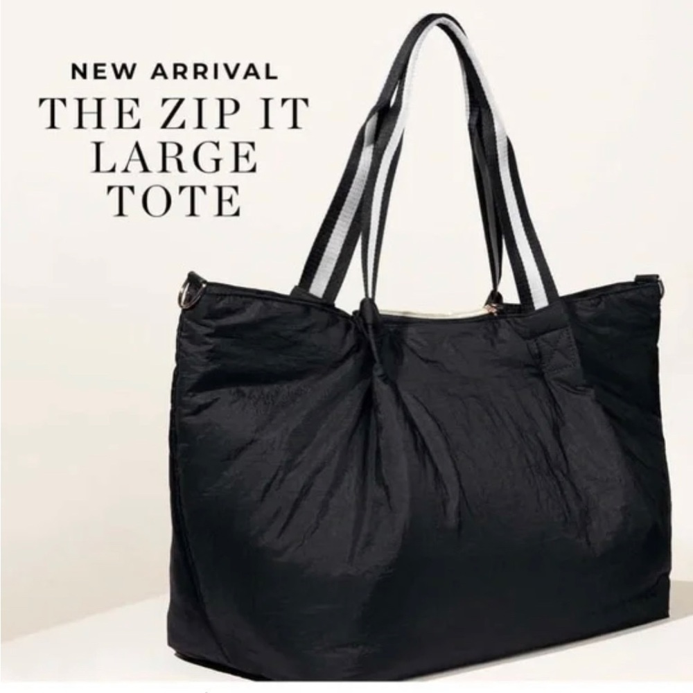 Stella & Dot Zip It Large Tote - Picture 5 of 7